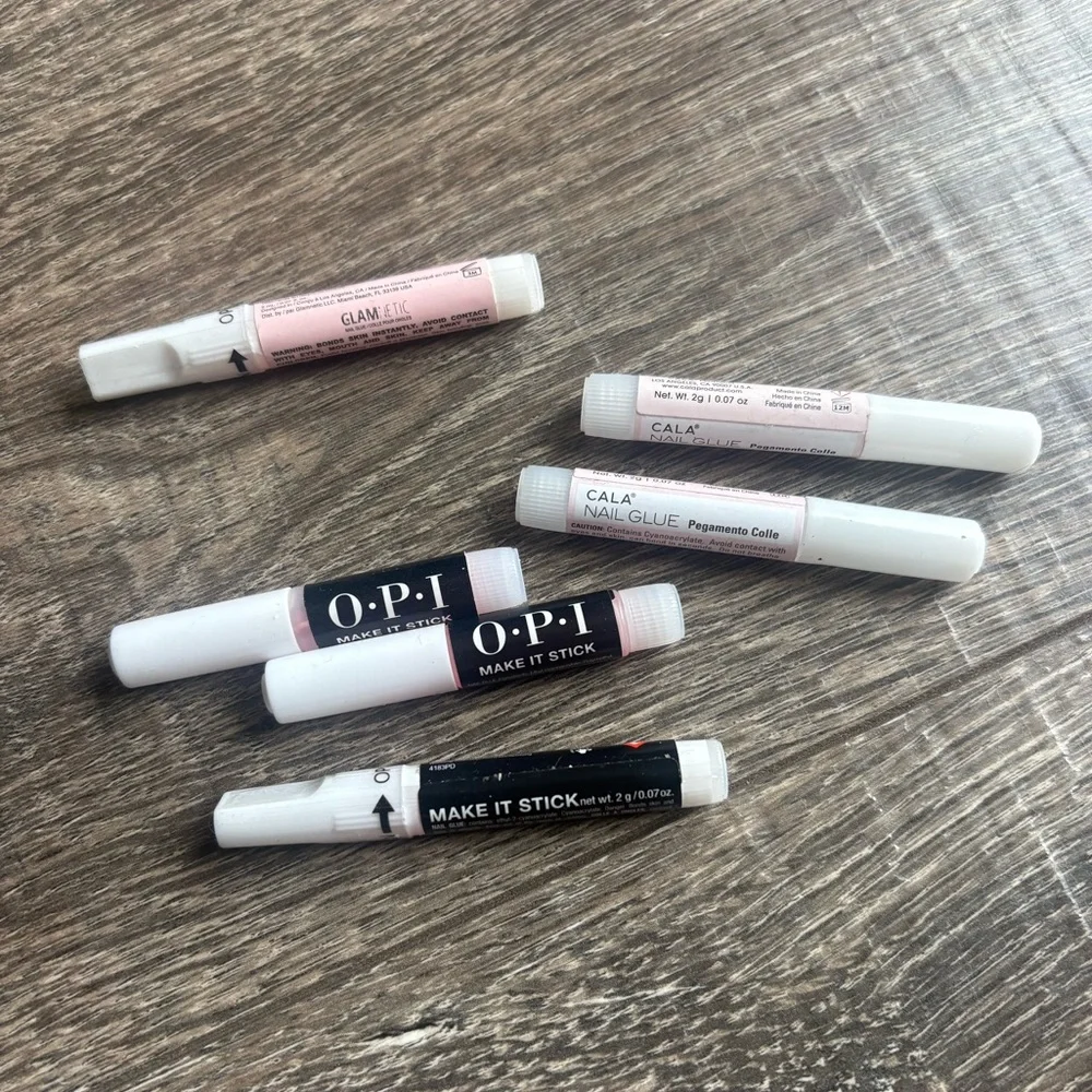 Set of 6 Nail Glue Sticks